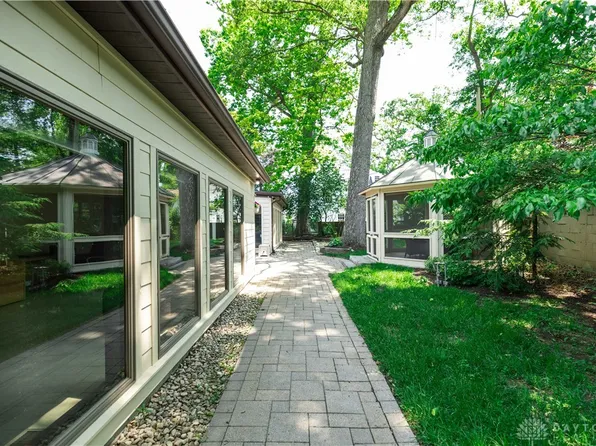 125 Hawthorne Rd, Springfield, OH 45504