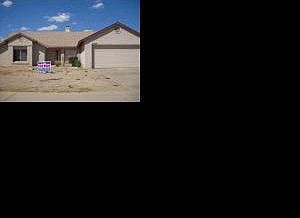 1st image of 10838 W Orangewood Ave