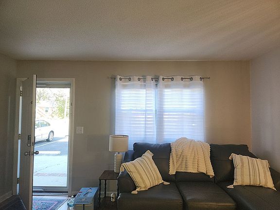 4th image of 1852 Mepkin Rd APT F4