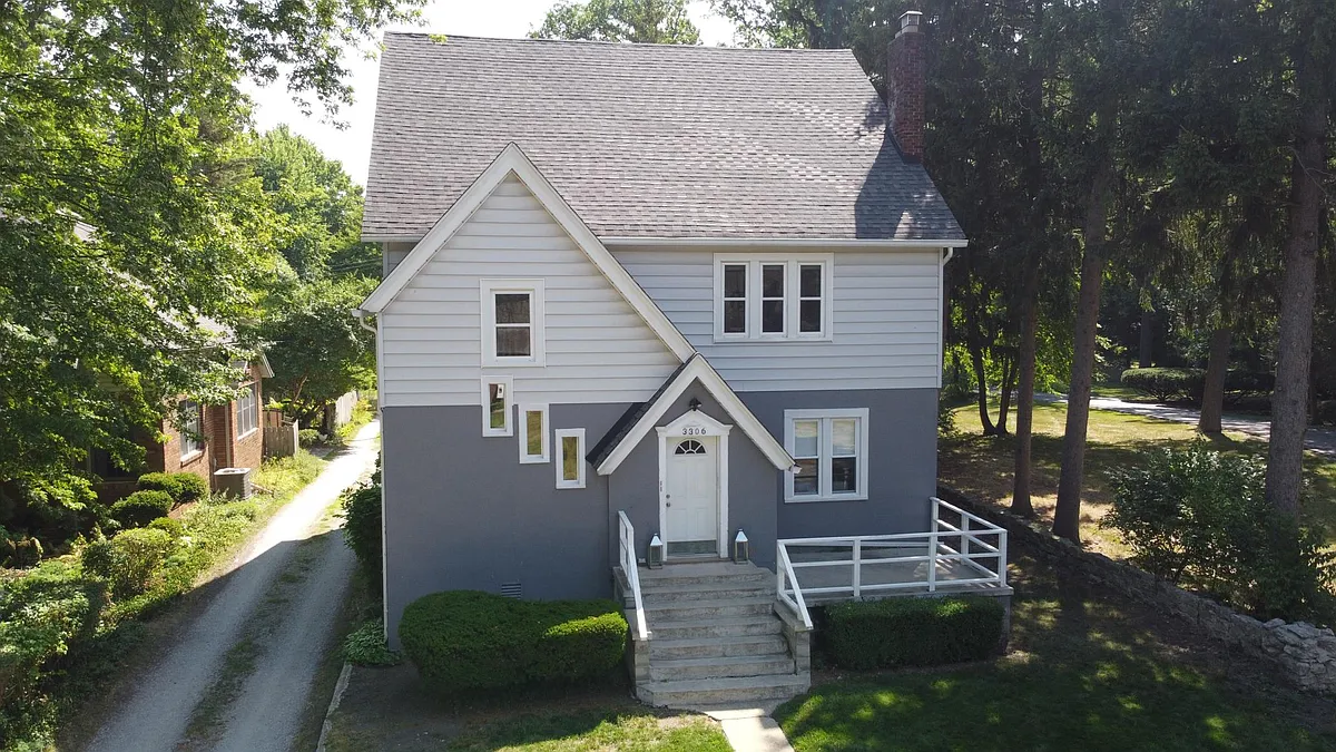 Building Photo - 3306 Armour St #1
