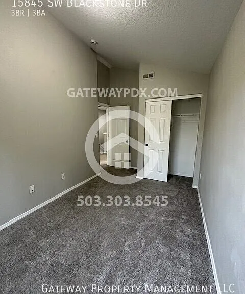 15845 SW Blackstone Dr — Photo 25