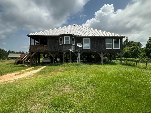 4360 Thirty Fifth St, Bay Saint Louis, MS 39520