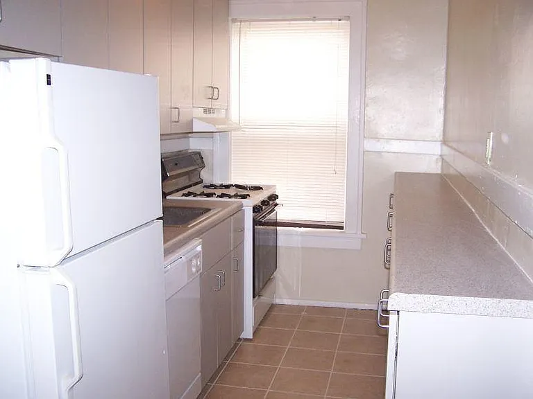 6461 Alamo Ave — Photo 7