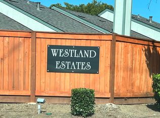 327 Westmont Pl, Santa Rosa, CA 95401