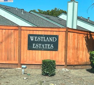 327 Westmont Pl, Santa Rosa, CA, 95401