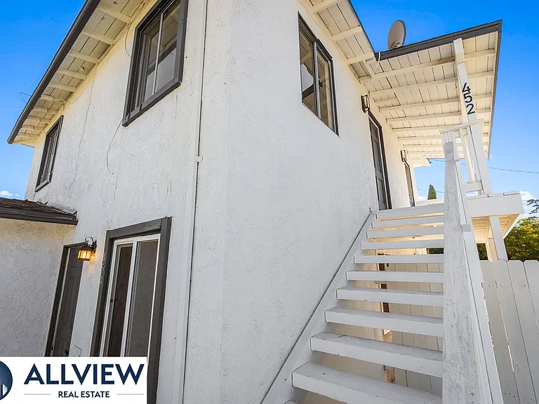 452 South Shaffer Street — Photo 20