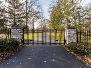 1285 Shull Rd, Columbus, OH 43230