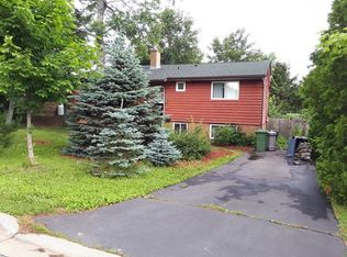 67 Avondale Rd, Cole Harbour, NS B2V1H3