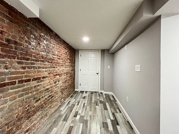 4th image of 86 Irving St #B