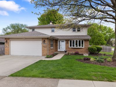 900 Dearborn Cir, Carol Stream, IL, 60188