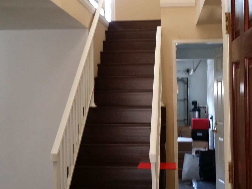 1st image of 3142 Vineland Ave