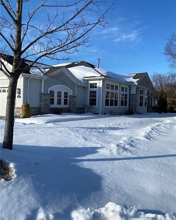1st image of 255 Blossom Ln #22