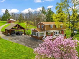 5471 E Lake Rd, Romulus, NY 14541