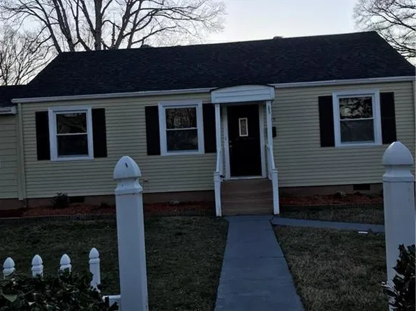 425 Colonial Ave, Hampton, VA 23661