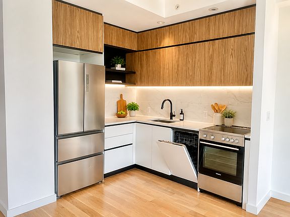 3rd image of 1348 Ocean Ave APT 6F