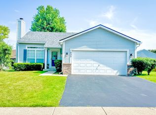 1825 Red Bud Rd, Bolingbrook, IL 60490