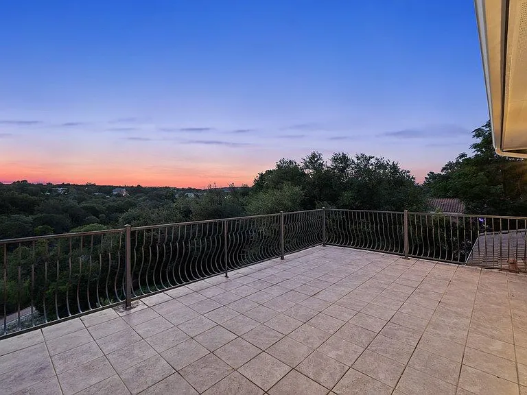 701 Hurst Creek Rd — Photo 16