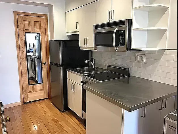 155 W 83rd St #124 — Photo 2