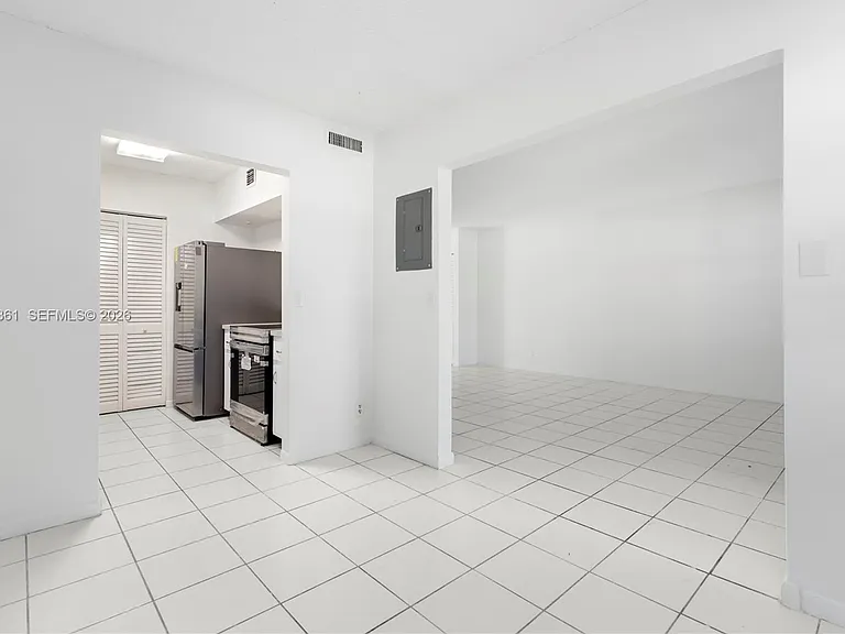 500 NE 2nd St #223 — Photo 3