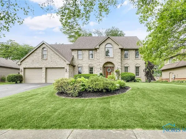 8832 Orchard Lake Rd, Holland, OH 43528