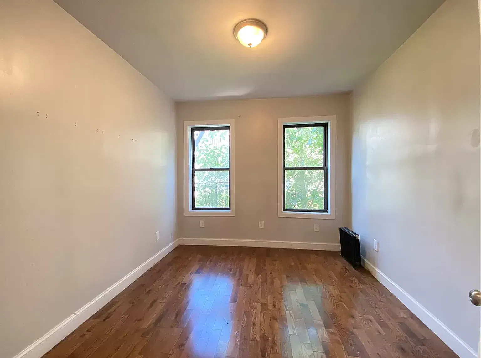 17 Vermilyea Avenue — Photo 2
