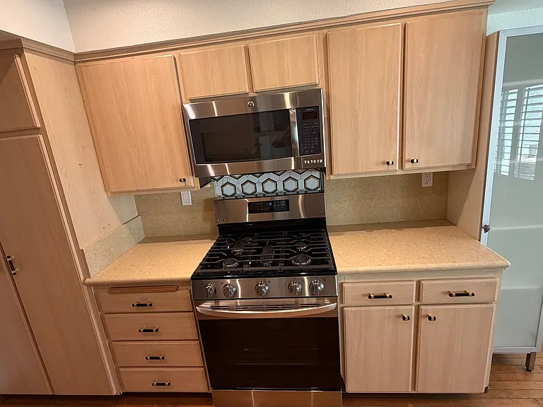 4173 Colfax Ave #I — Photo 40