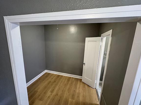 5th image of 5225 1/2 Hollywood Blvd APT 210
