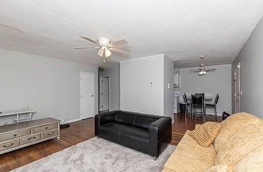 2nd image of 2 Chapel Hill Dr APT 9
