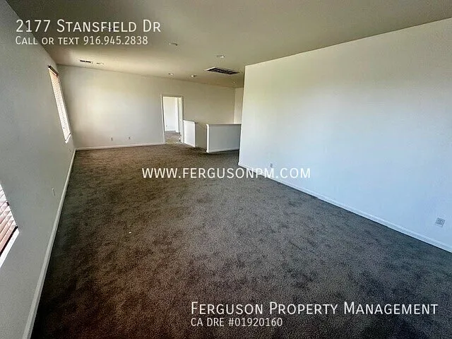 2177 Stansfield Dr — Photo 12