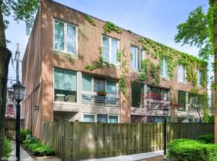 1820 N Dayton St #B, Chicago, IL