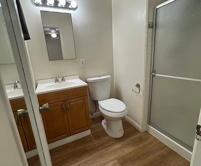 1227 N Garsden Ave — Photo 23