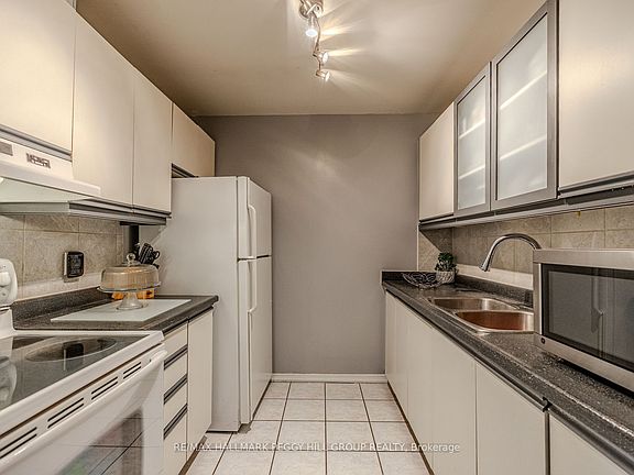 4th image of 167 Edgehill Dr #E9