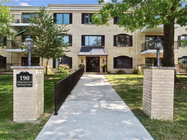 190 Cottage Grove Ave SE APT 318, Cedar Rapids, IA 52403