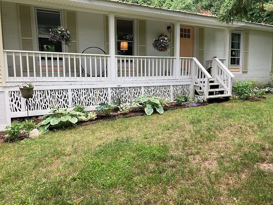 1st image of 133 Trillium Dr
