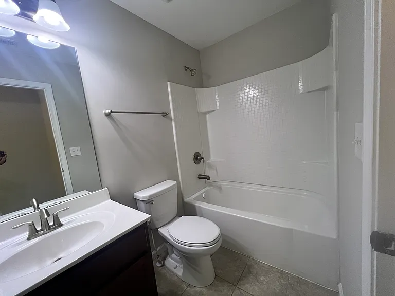 701 Sunset Park Dr — Photo 29