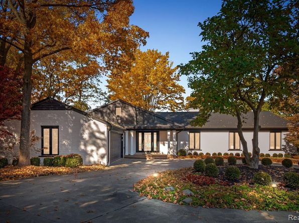 3360 Pine Estates Dr