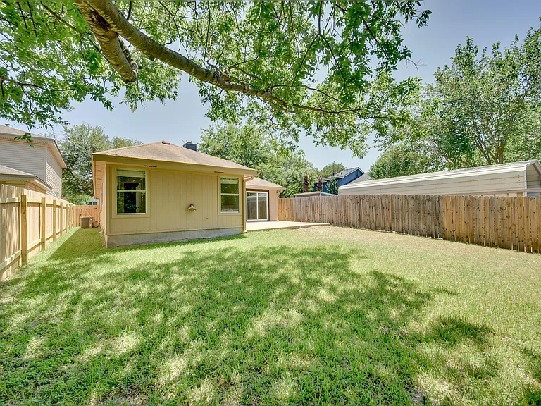 13022 Staton Dr — Photo 23