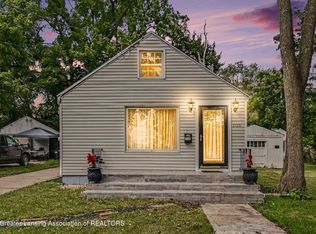 1120 Victor Ave, Lansing, MI 48910