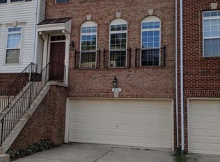 8544 Wyngate Manor Ct, Alexandria, VA 22309