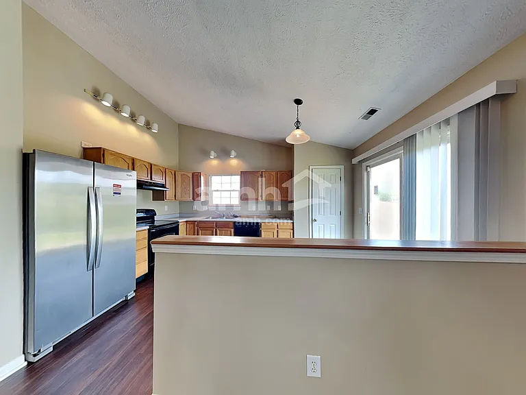 12232 Meadowfield Cir — Photo 4