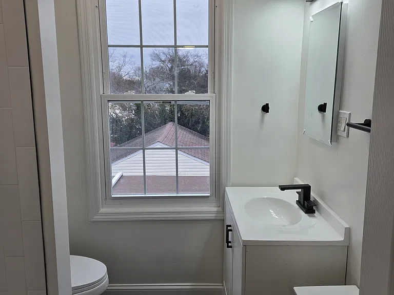 1311 Park Ave #2 — Photo 9