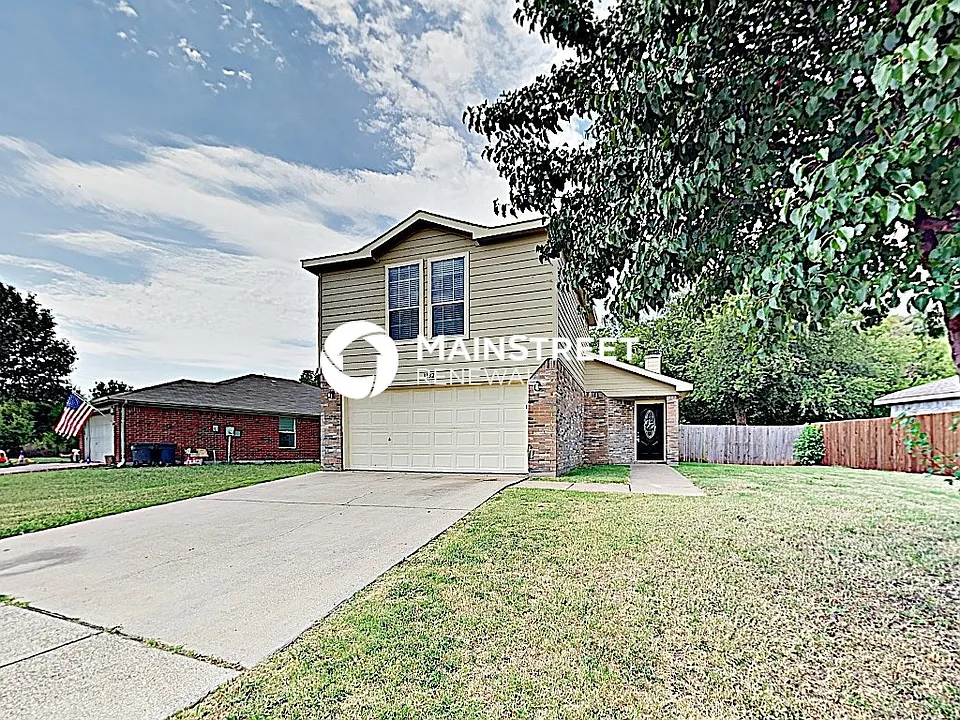 1132 Sandalwood Dr