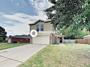 1132 Sandalwood Dr, Fort Worth, TX 76140