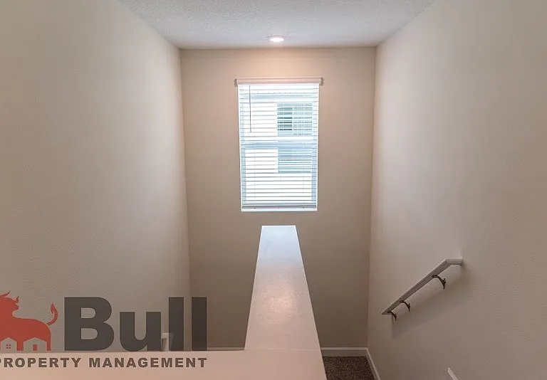 11931 Hometown Pl — Photo 14