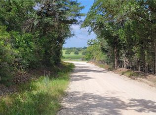 9999 Sadberry Rd, Hearne, TX 77859