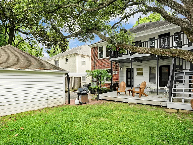 2324 Goldsmith St #B — Photo 13