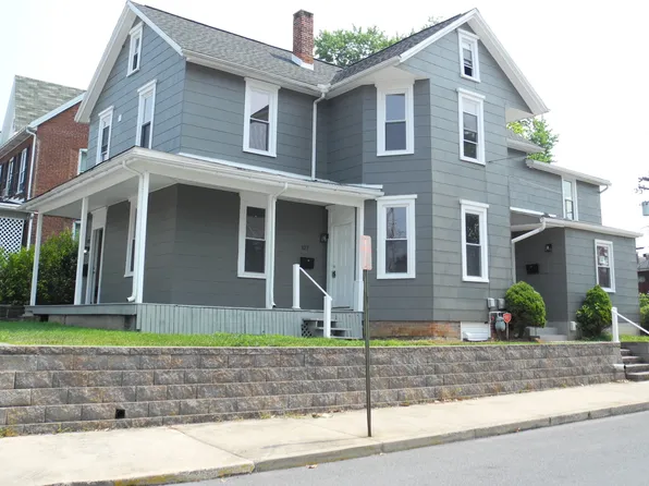 125 W North St, Waynesboro, PA 17268