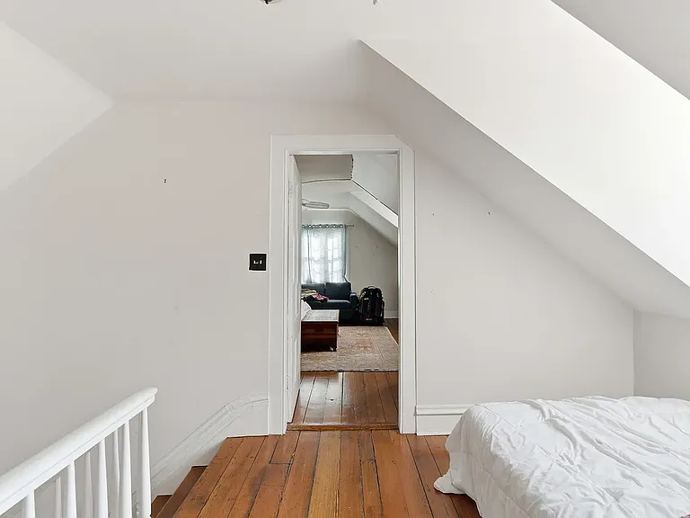 165 Rutledge Ave #B — Photo 6