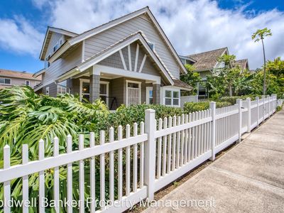 17 Kuinehe Pl, Makawao, HI, 96768