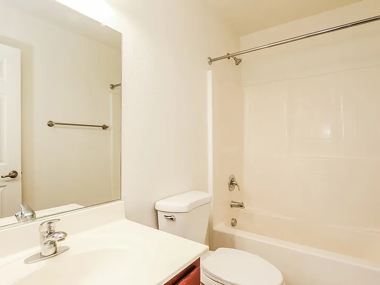 21874 W Sonora St — Photo 14